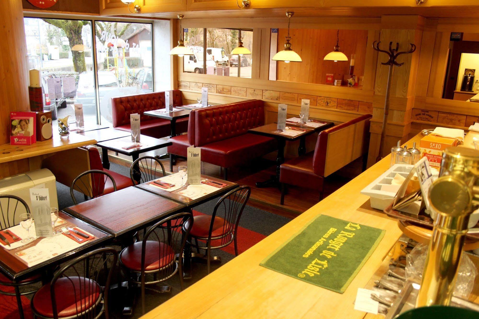 Hotel Saint-Hubert Luaran gambar